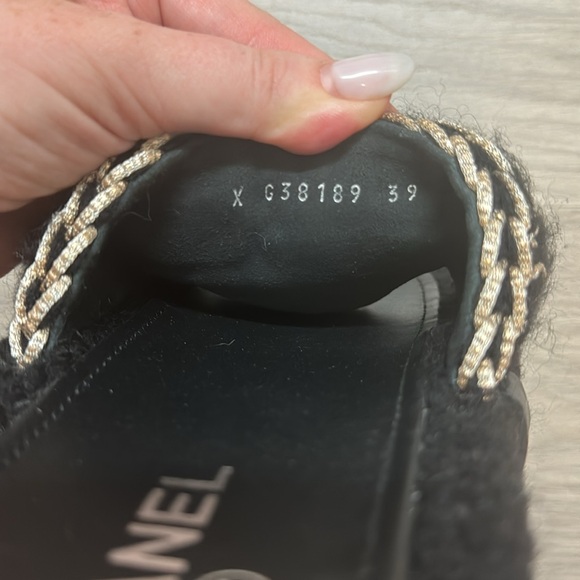 Chanel 2022 Black Knit Slides size 39 - Picture 4 of 6